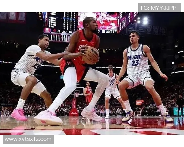 不希望杜兰特联手哈登，当年他离开火箭太伤人了，现在2个人都老了，联手争冠没有竞争力